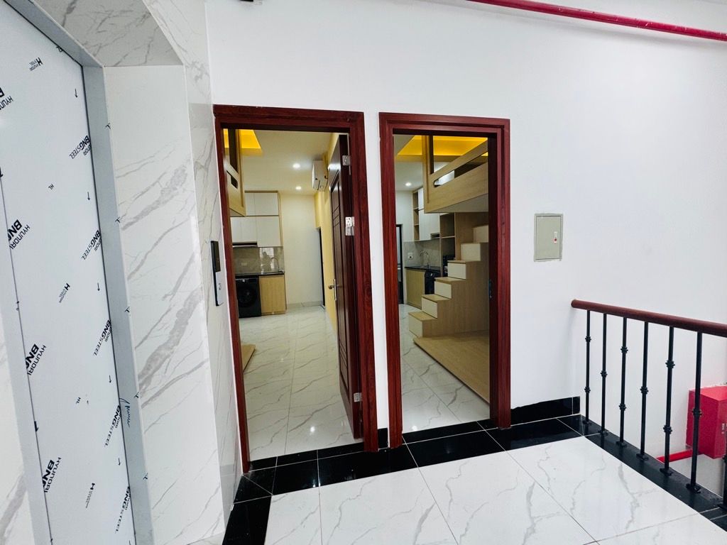 Bán nhà Minh Khai - diện tích 96m2 7 tầng - Thang máy - giá 25 tỷ