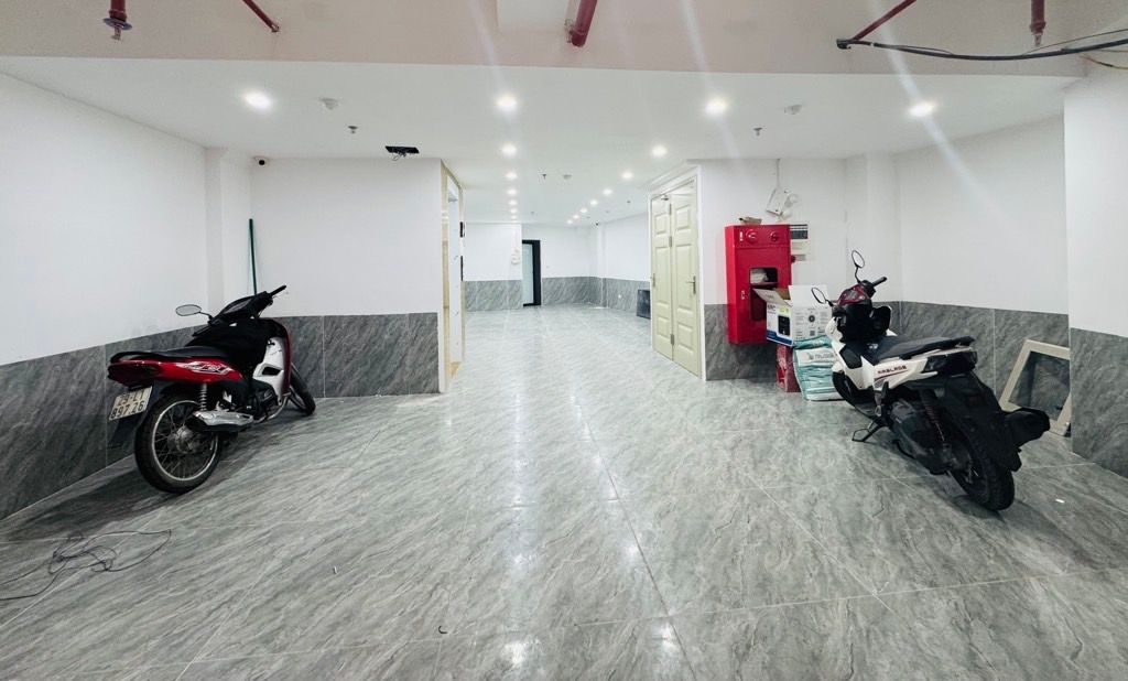 Bán nhà Minh Khai - diện tích 96m2 7 tầng - Thang máy - giá 25 tỷ