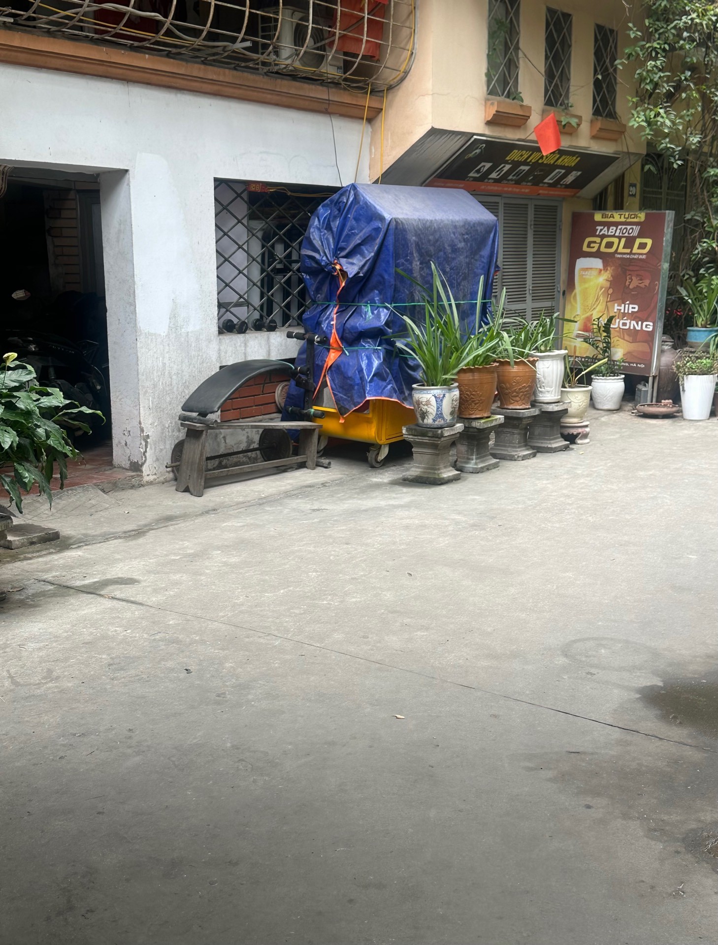 Bán nhà Đại La - diện tích 37m2 4 tầng - Nhà cũ cho thuê 20 triệu/tháng - giá 9,5 tỷ