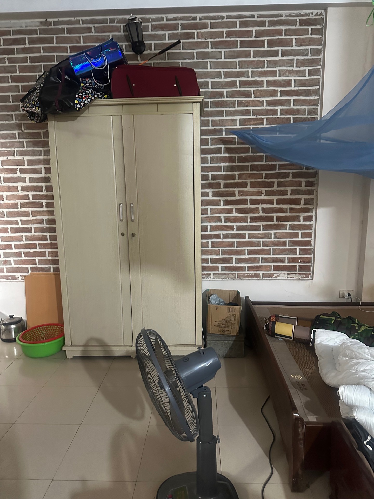 Bán nhà Đại La - diện tích 37m2 4 tầng - Nhà cũ cho thuê 20 triệu/tháng - giá 9,5 tỷ