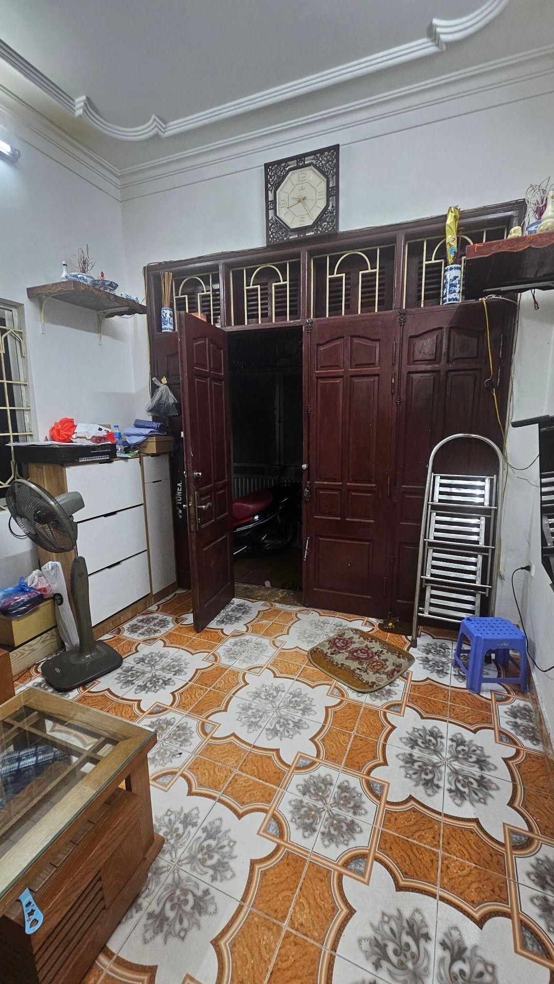 Bán nhà Tân Mai - diện tích 43m2 3 tầng - Ba gác đỗ tận cửa - giá 8,38 tỷ