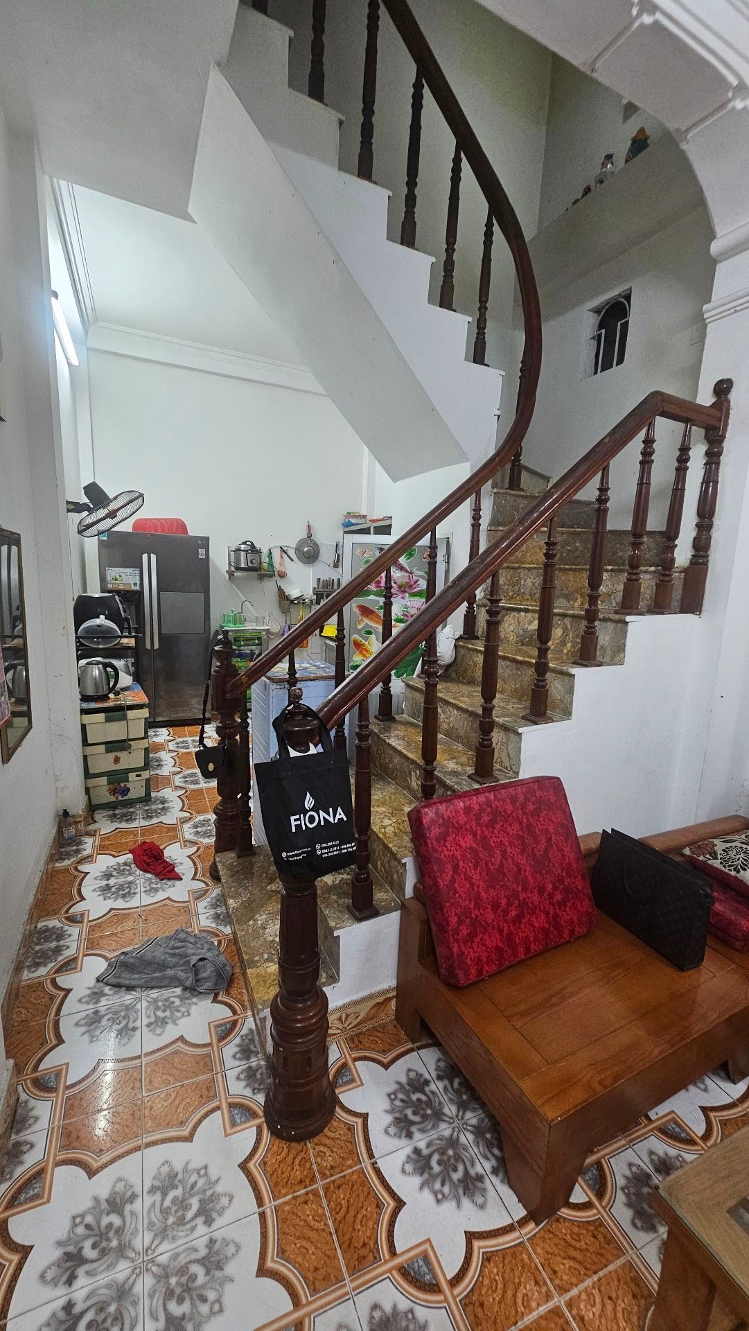 Bán nhà Tân Mai - diện tích 43m2 3 tầng - Ba gác đỗ tận cửa - giá 8,38 tỷ