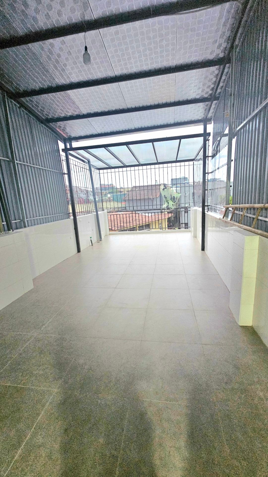 Bán nhà Lạc Trung - diện tích 44m2 5 tầng - Ô TÔ VÀO NHÀ - giá 15,2 tỷ