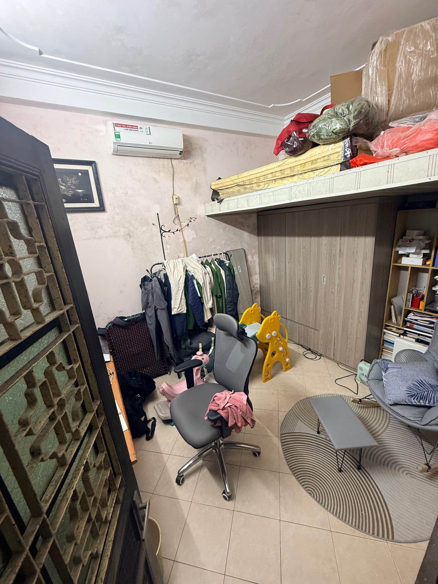 Bán nhà Nguyễn Khoái - diện tích 85m2 4 tầng - Nhà đẹp hiếm có - giá 13,5 tỷ