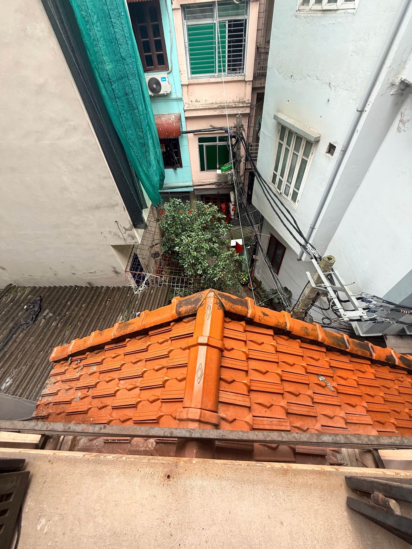 Bán nhà Nguyễn Khoái - diện tích 85m2 4 tầng - Nhà đẹp hiếm có - giá 13,5 tỷ