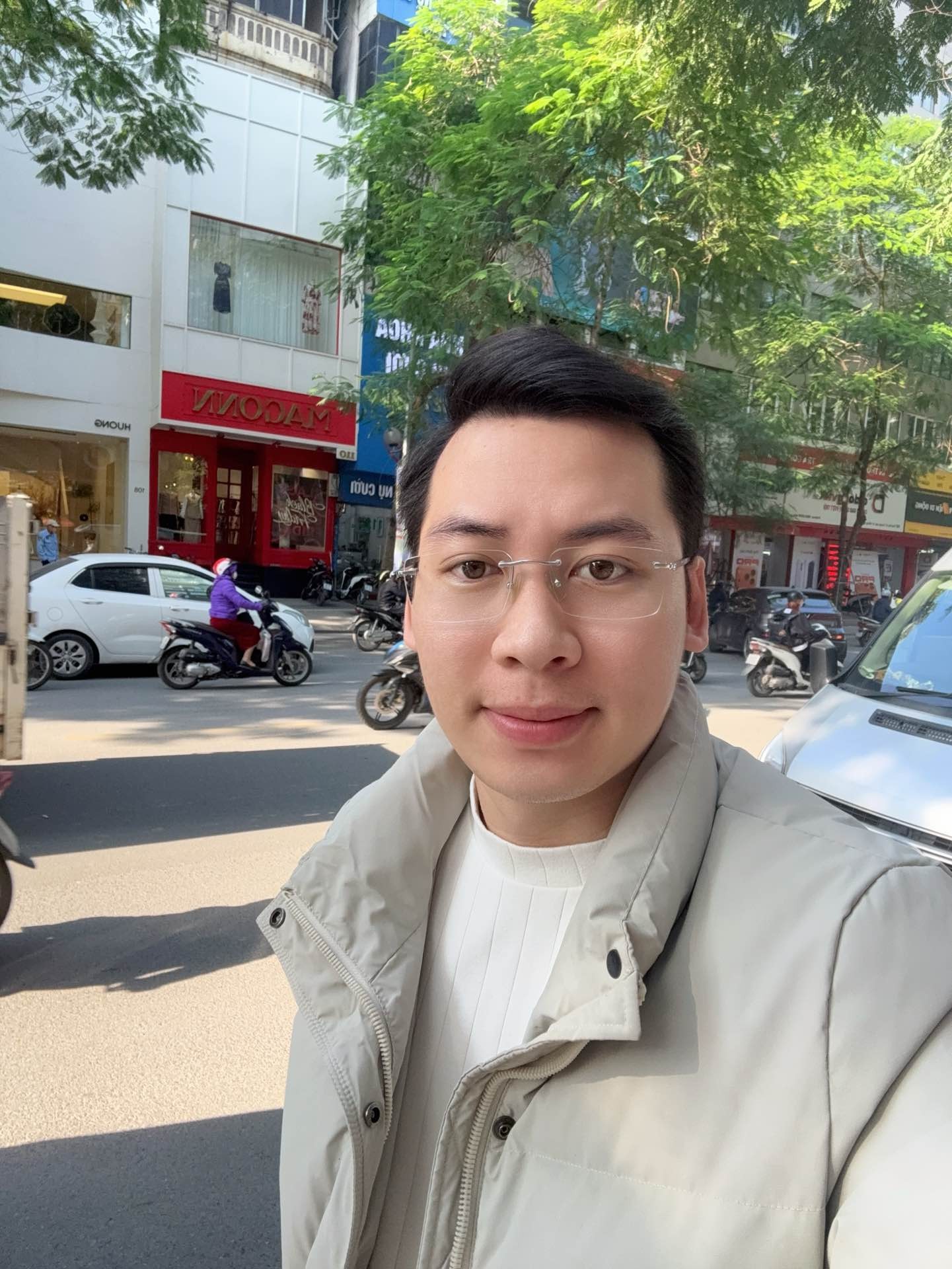 Bán nhà Thái Hà - diện tích 182m2 4 tầng - Lô góc 3 mặt thoáng - giá 116,5 tỷ