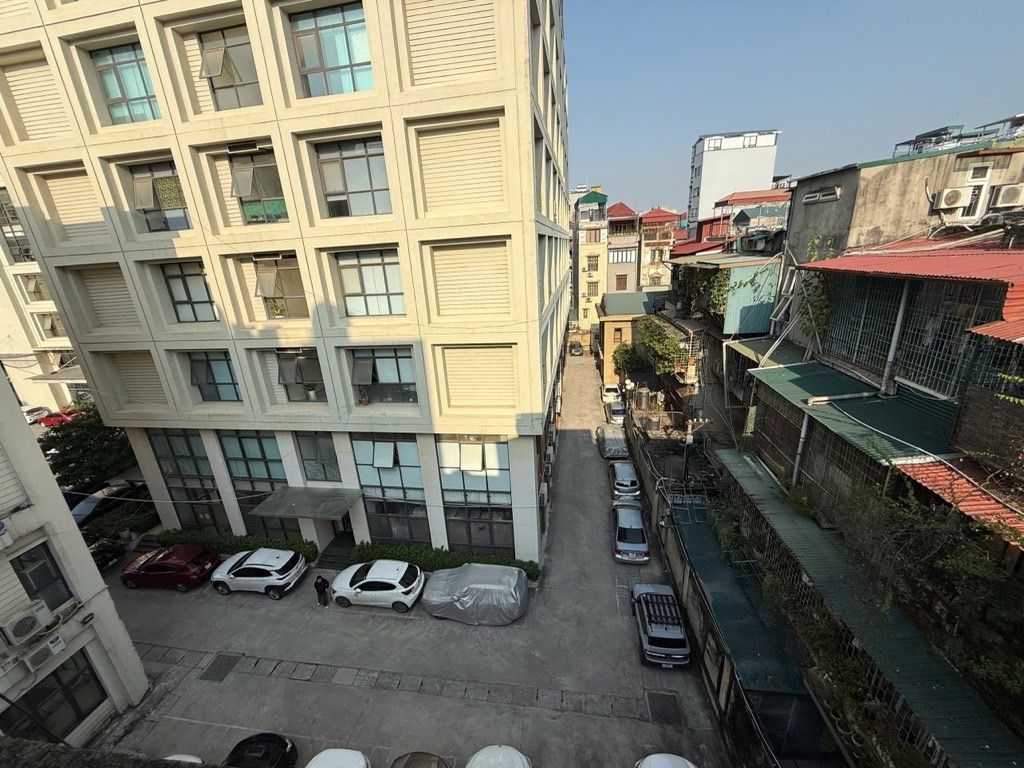 Bán nhà Thái Hà - diện tích 182m2 4 tầng - Lô góc 3 mặt thoáng - giá 116,5 tỷ