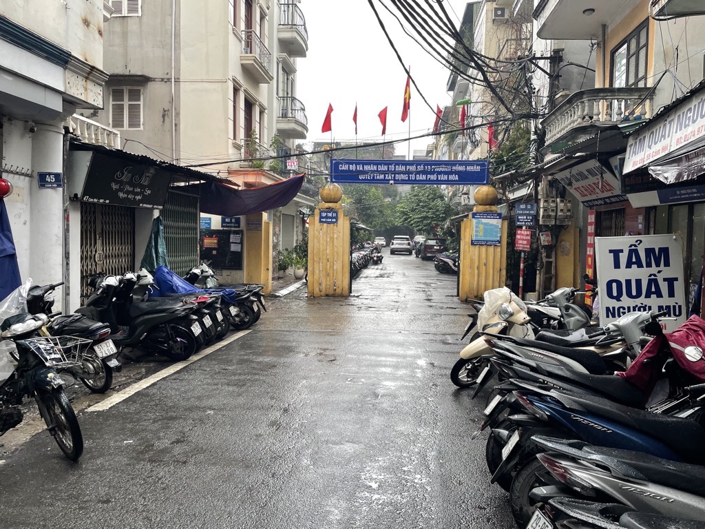 Bán nhà Nguyễn Cao - diện tích 40m2 5 tầng - LÔ GÓC - giá 13,2 tỷ