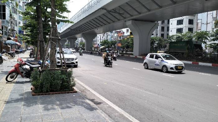 Bán nhà Minh Khai - diện tích 146m2 5 tầng - Mặt phố, vỉa hè rộng - giá 42 tỷ