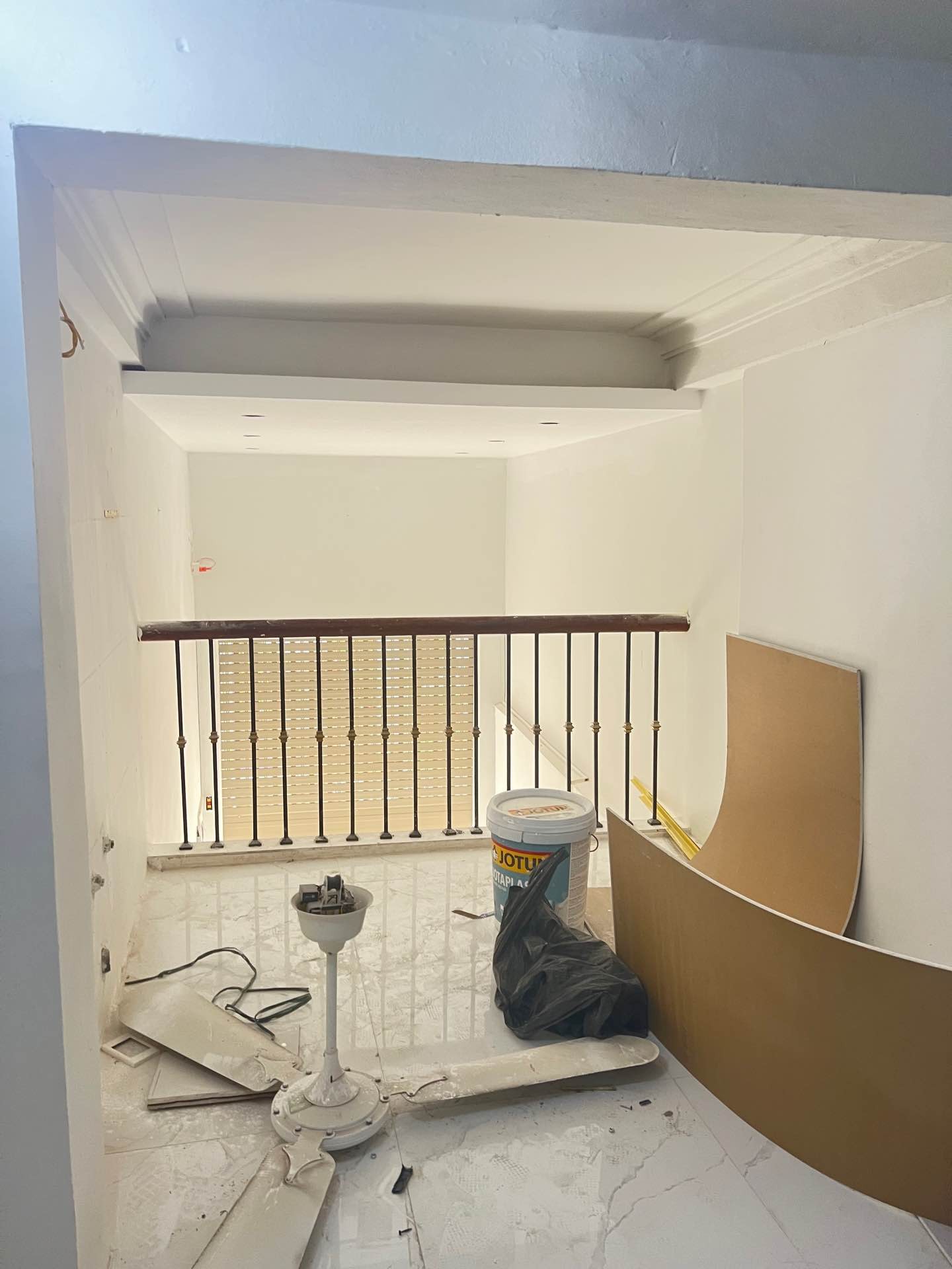 Bán nhà Hai Bà Trưng - diện tích 17m2 5 tầng - Ngõ thông - giá 5,6 tỷ