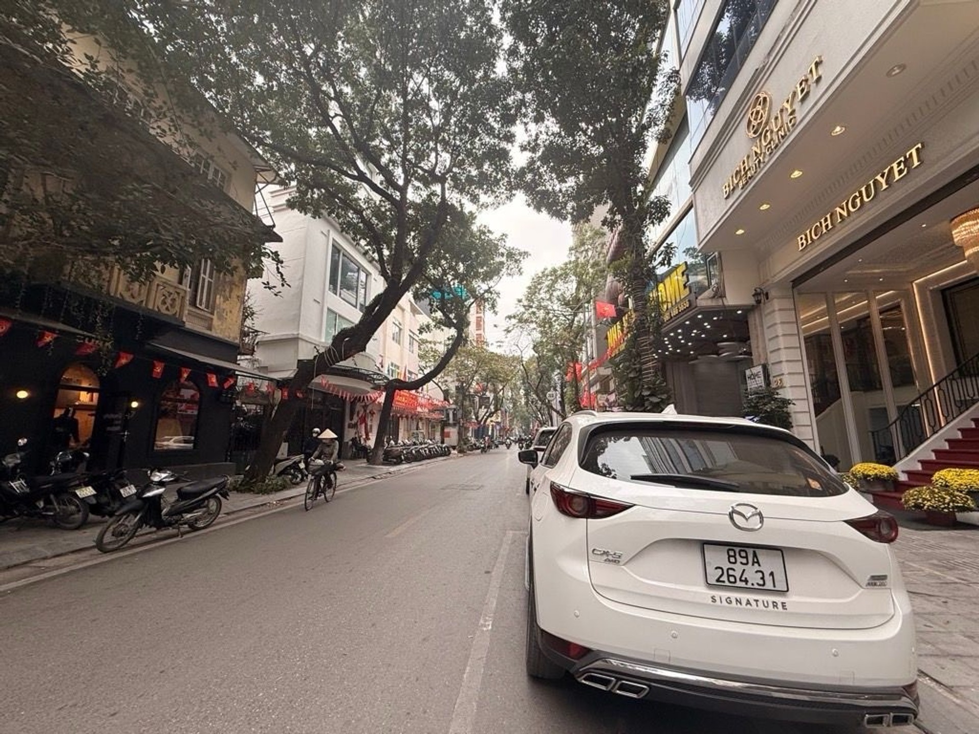 Bán nhà Triệu Việt Vương - diện tích 267m2 5 tầng - Mặt phố VIP, sát hồ Hoàn Kiếm - giá 454 tỷ
