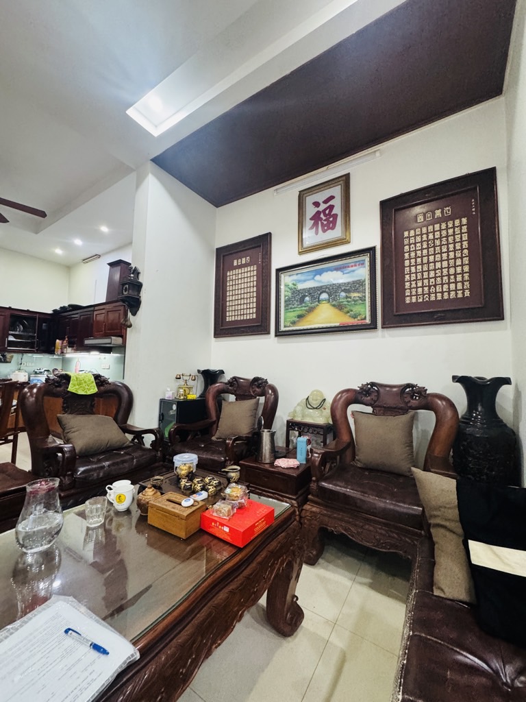 Bán nhà Khương Hạ - diện tích 154m2 4 tầng - Ô TÔ TẢI ĐỖ CỬA - giá 56 tỷ