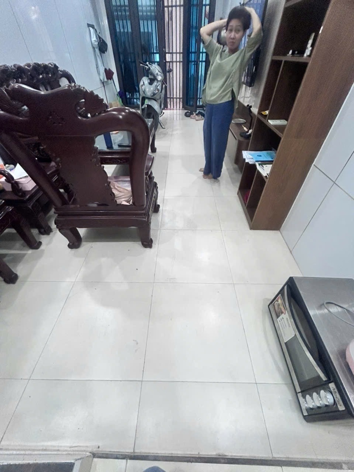 Bán nhà Hồng Mai - diện tích 44m2 5 tầng - Ô TÔ KINH DOANH - giá 12,9 tỷ