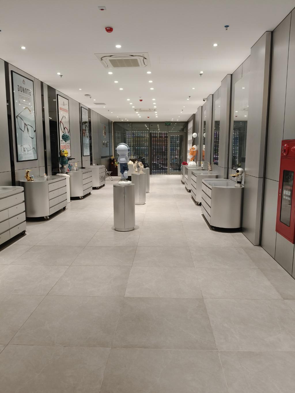 Bán nhà Bạch Mai - diện tích 383m2 9 tầng - TÒA NHÀ MẶT PHỐ ĐỐI DIỆN TRUNG TÂM GHƯƠNG MẠI CHỢ MƠ - giá 227 tỷ