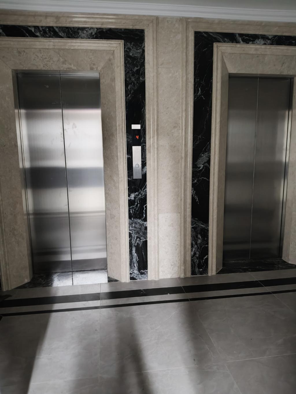 Bán nhà Bạch Mai - diện tích 383m2 9 tầng - TÒA NHÀ MẶT PHỐ ĐỐI DIỆN TRUNG TÂM GHƯƠNG MẠI CHỢ MƠ - giá 227 tỷ