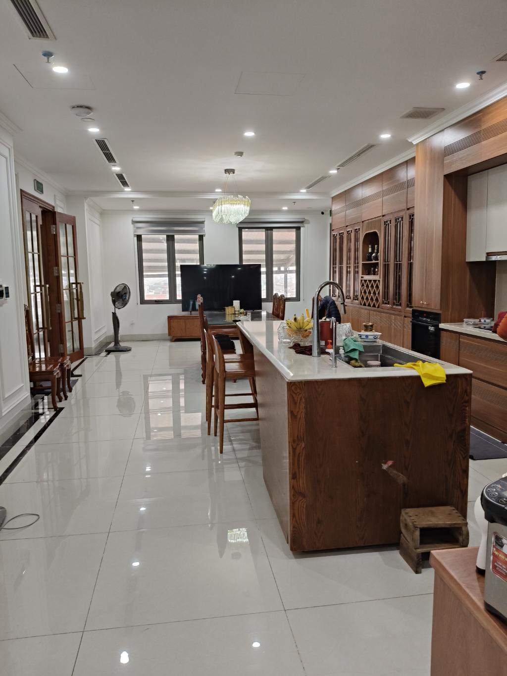 Bán nhà Bạch Mai - diện tích 383m2 9 tầng - TÒA NHÀ MẶT PHỐ ĐỐI DIỆN TRUNG TÂM GHƯƠNG MẠI CHỢ MƠ - giá 227 tỷ