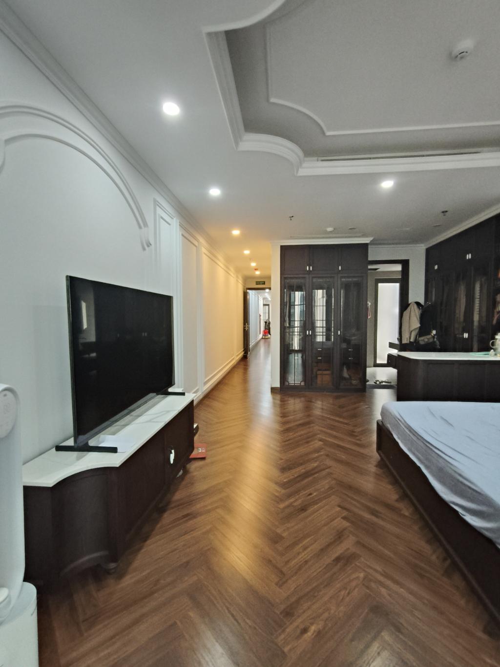 Bán nhà Bạch Mai - diện tích 383m2 9 tầng - TÒA NHÀ MẶT PHỐ ĐỐI DIỆN TRUNG TÂM GHƯƠNG MẠI CHỢ MƠ - giá 227 tỷ