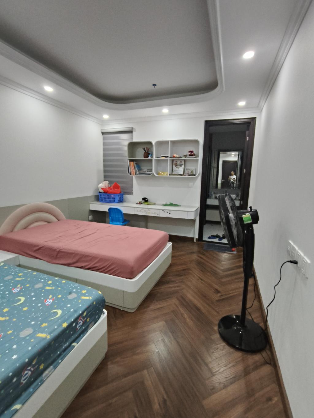 Bán nhà Bạch Mai - diện tích 383m2 9 tầng - TÒA NHÀ MẶT PHỐ ĐỐI DIỆN TRUNG TÂM GHƯƠNG MẠI CHỢ MƠ - giá 227 tỷ