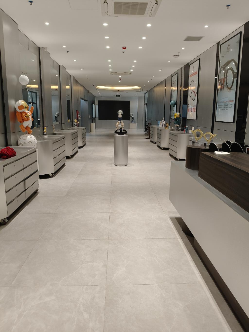 Bán nhà Bạch Mai - diện tích 383m2 9 tầng - TÒA NHÀ MẶT PHỐ ĐỐI DIỆN TRUNG TÂM GHƯƠNG MẠI CHỢ MƠ - giá 227 tỷ