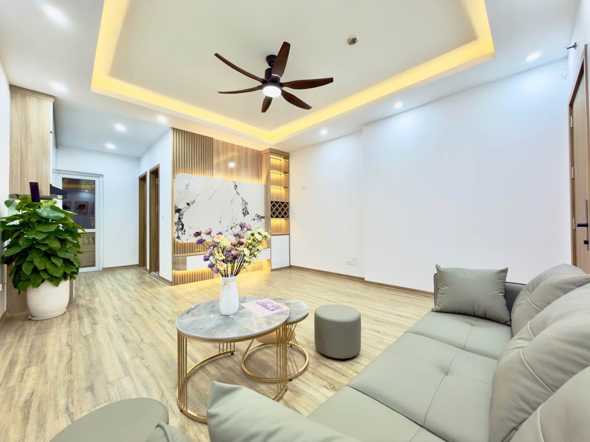 Bán nhà Nguyễn Xiển - diện tích 45m2 1 tầng - nhà đẹp - giá 3,5 tỷ