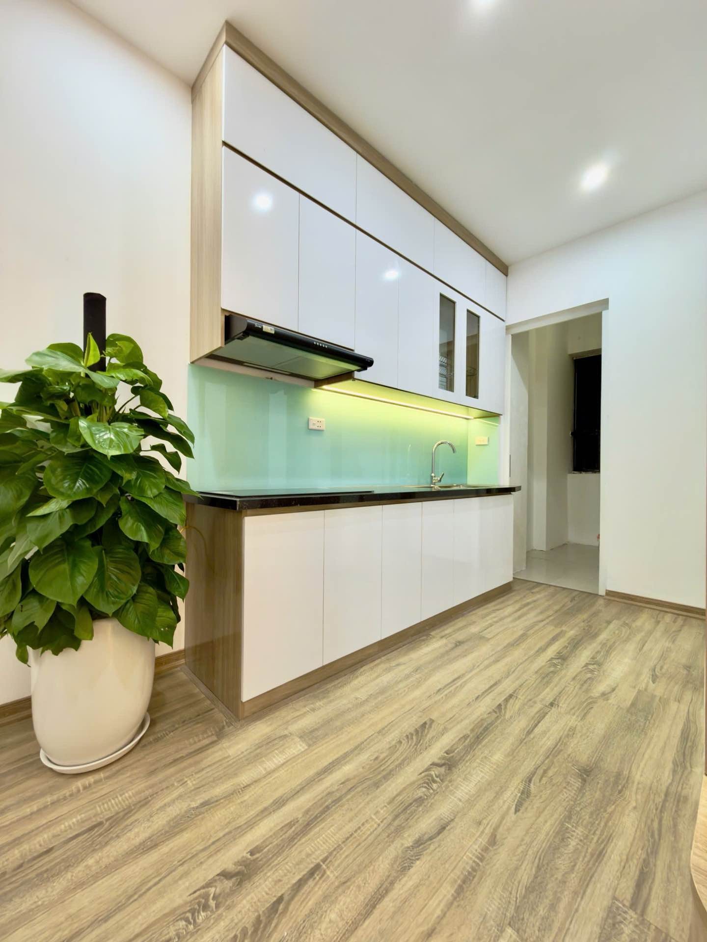 Bán nhà Nguyễn Xiển - diện tích 45m2 1 tầng - nhà đẹp - giá 3,5 tỷ