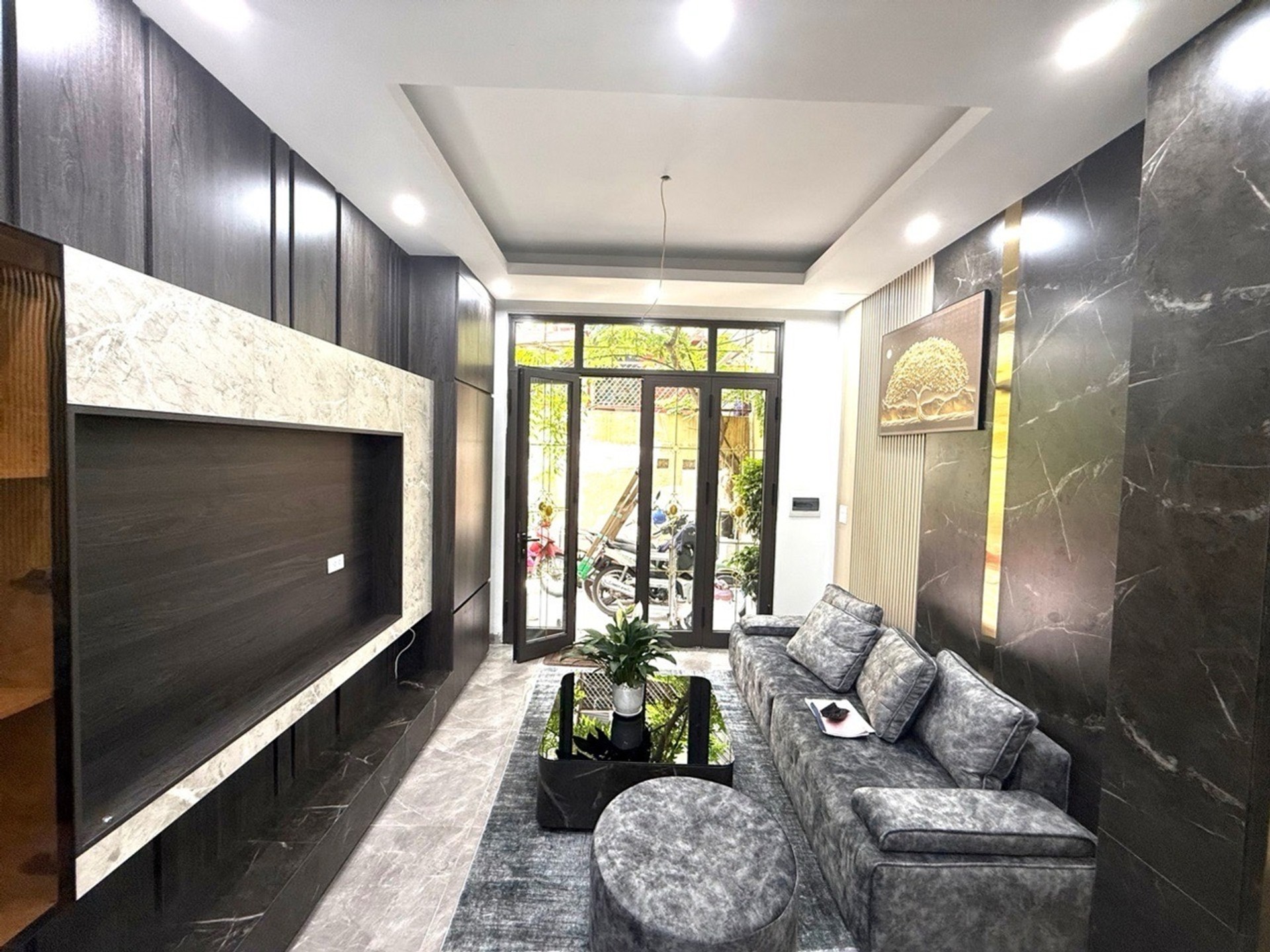 Bán nhà Đoàn Kết - diện tích 50m2 5 tầng - Thang máy - giá 13,08 tỷ