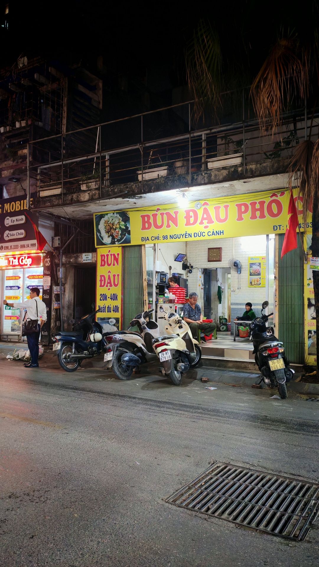 Bán nhà Nguyễn Đức Cảnh - diện tích 190m2 1 tầng - ô tô tránh - giá 79 tỷ