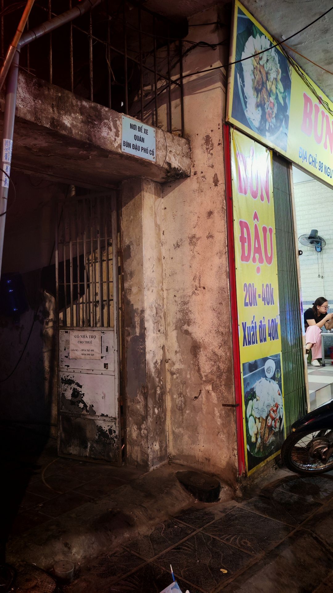 Bán nhà Nguyễn Đức Cảnh - diện tích 190m2 1 tầng - ô tô tránh - giá 79 tỷ