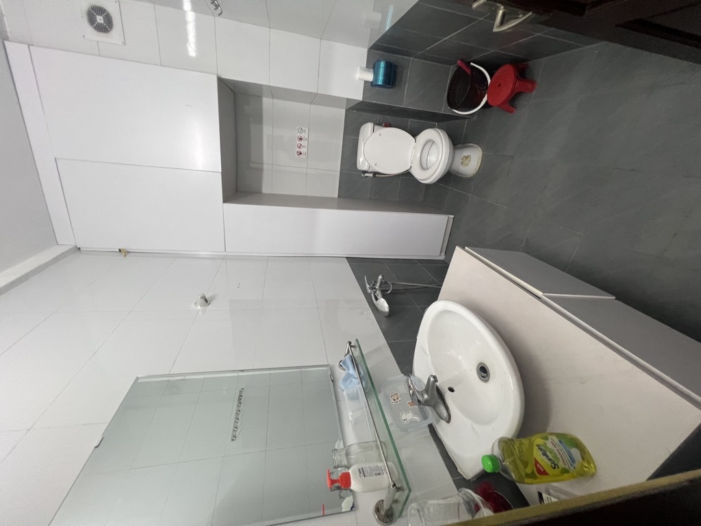 Bán nhà Miếu Đầm - diện tích 50m2 6 tầng - SIÊU MẶT PHỐ TẦM TIỀN CỰC HIẾM - giá 26,9 tỷ