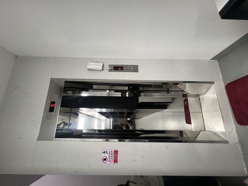 Bán nhà Miếu Đầm - diện tích 50m2 6 tầng - SIÊU MẶT PHỐ TẦM TIỀN CỰC HIẾM - giá 26,9 tỷ