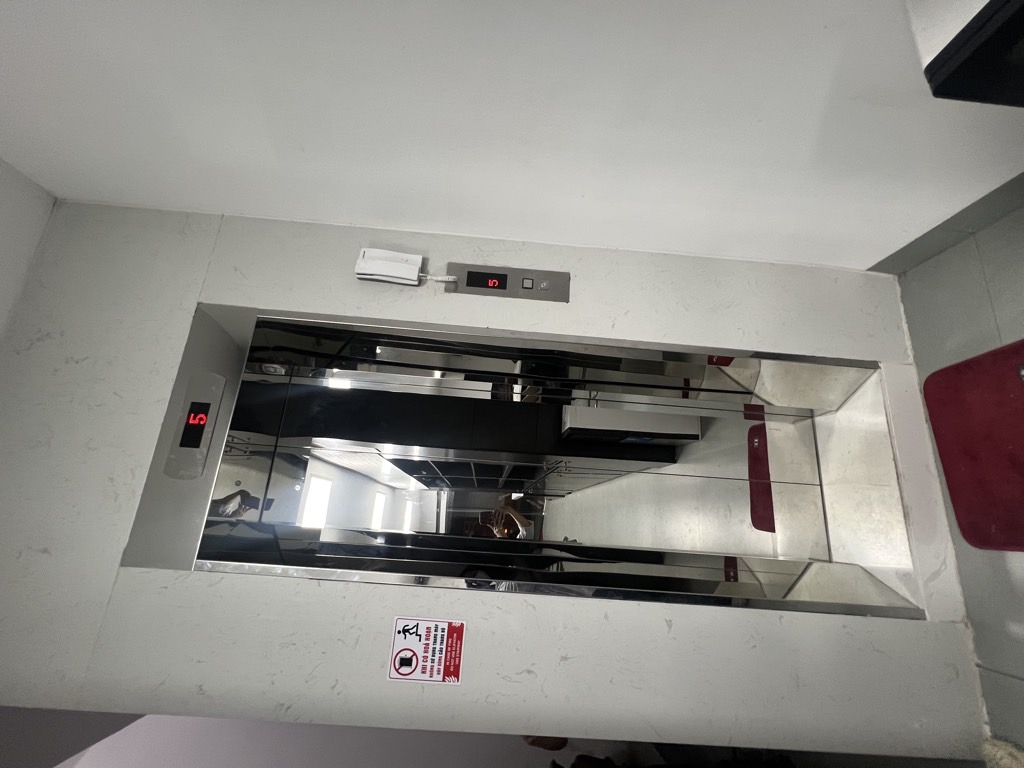 Bán nhà Miếu Đầm - diện tích 50m2 6 tầng - SIÊU MẶT PHỐ TẦM TIỀN CỰC HIẾM - giá 26,9 tỷ