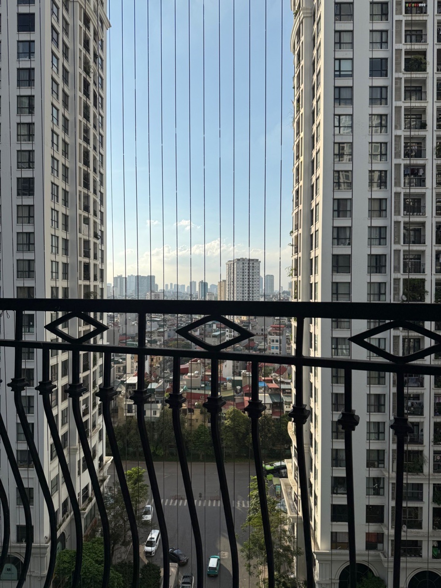 Bán nhà Nguyễn Trãi - diện tích 120m2 11 tầng - Căn hộ cao cấp - giá 18 tỷ