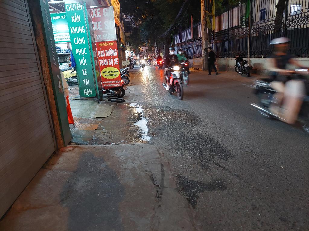 Bán nhà Tương Mai - diện tích 182m2 1 tầng - Chỉ có 1 mặt tiền - giá 87 tỷ