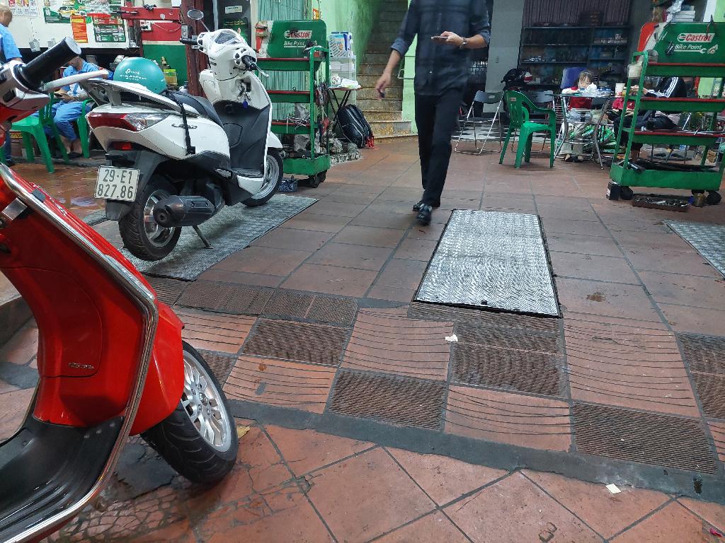 Bán nhà Tương Mai - diện tích 182m2 1 tầng - Chỉ có 1 mặt tiền - giá 87 tỷ