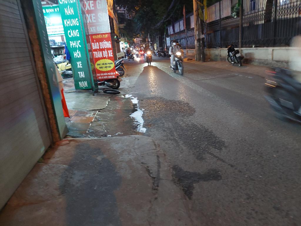 Bán nhà Tương Mai - diện tích 182m2 1 tầng - Chỉ có 1 mặt tiền - giá 87 tỷ