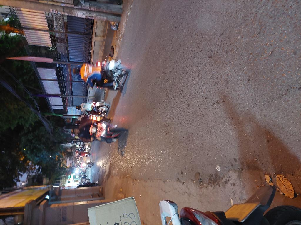 Bán nhà Tương Mai - diện tích 182m2 1 tầng - Chỉ có 1 mặt tiền - giá 87 tỷ