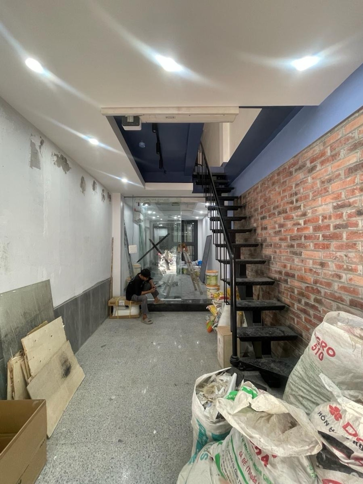 Bán nhà Thái Hà - diện tích 47m2 7 tầng - Mặt phố kinh doanh sầm uất - giá 58 tỷ