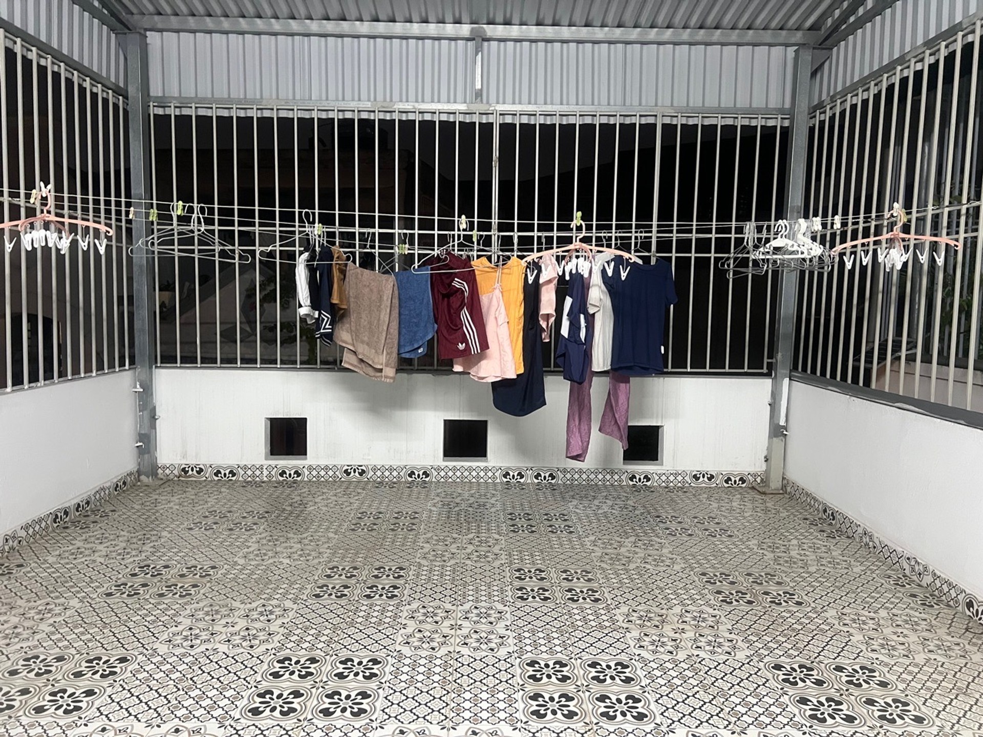 Bán nhà Giáp Bát - diện tích 30m2 5 tầng - Lô góc - giá 10,2 tỷ