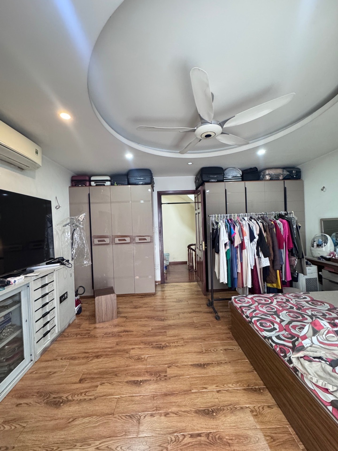 Bán nhà Ngõ chùa Hưng Kí - diện tích 35m2 7 tầng - Siêu Phẩm Kinh Doanh - giá 10,5 tỷ
