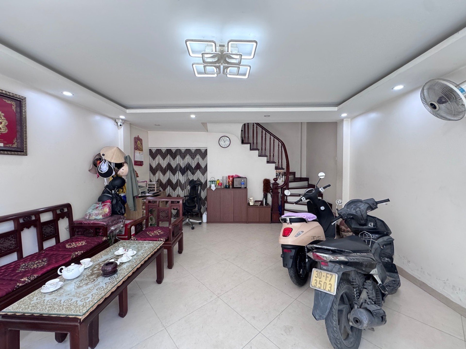 Bán nhà Ngõ chùa Hưng Kí - diện tích 35m2 7 tầng - Siêu Phẩm Kinh Doanh - giá 10,5 tỷ