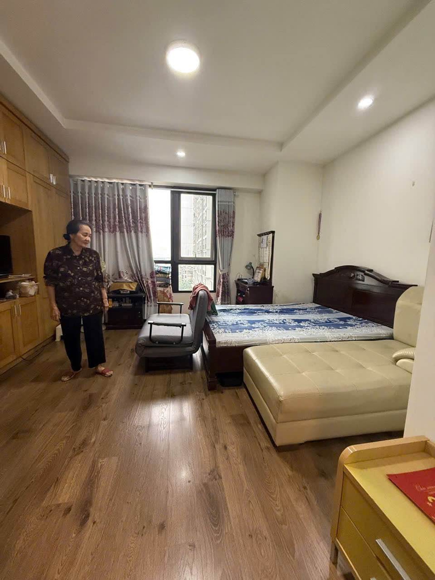Bán nhà Time City Minh Khai - diện tích 91m2 6 tầng - Căn hộ đẹp, nội thất đầy đủ - giá 11,3 tỷ