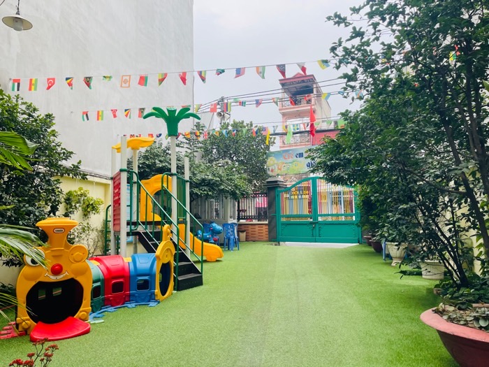 Bán nhà Ngũ Hiệp - diện tích 368m2 7 tầng - MẶT PHỐ - giá 52,5 tỷ