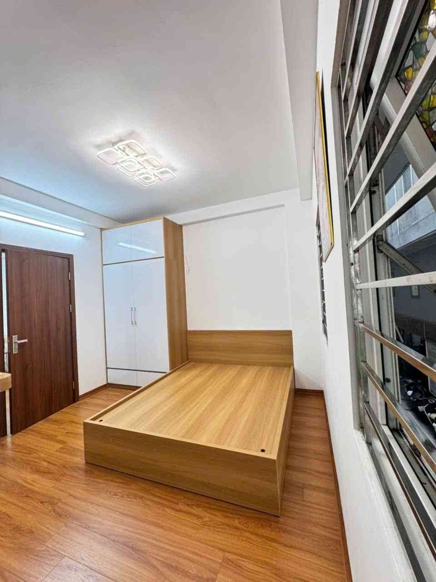 Bán nhà Khâm Thiên - diện tích 65m2 1 tầng - Căn hộ chung cư - giá 2,7 tỷ