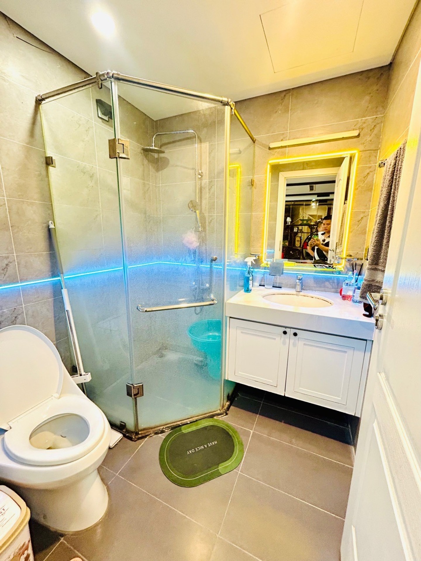 Bán nhà Dương Văn Bé - diện tích 94m2 1 tầng - Chung cư 3PN - giá 9,7 tỷ