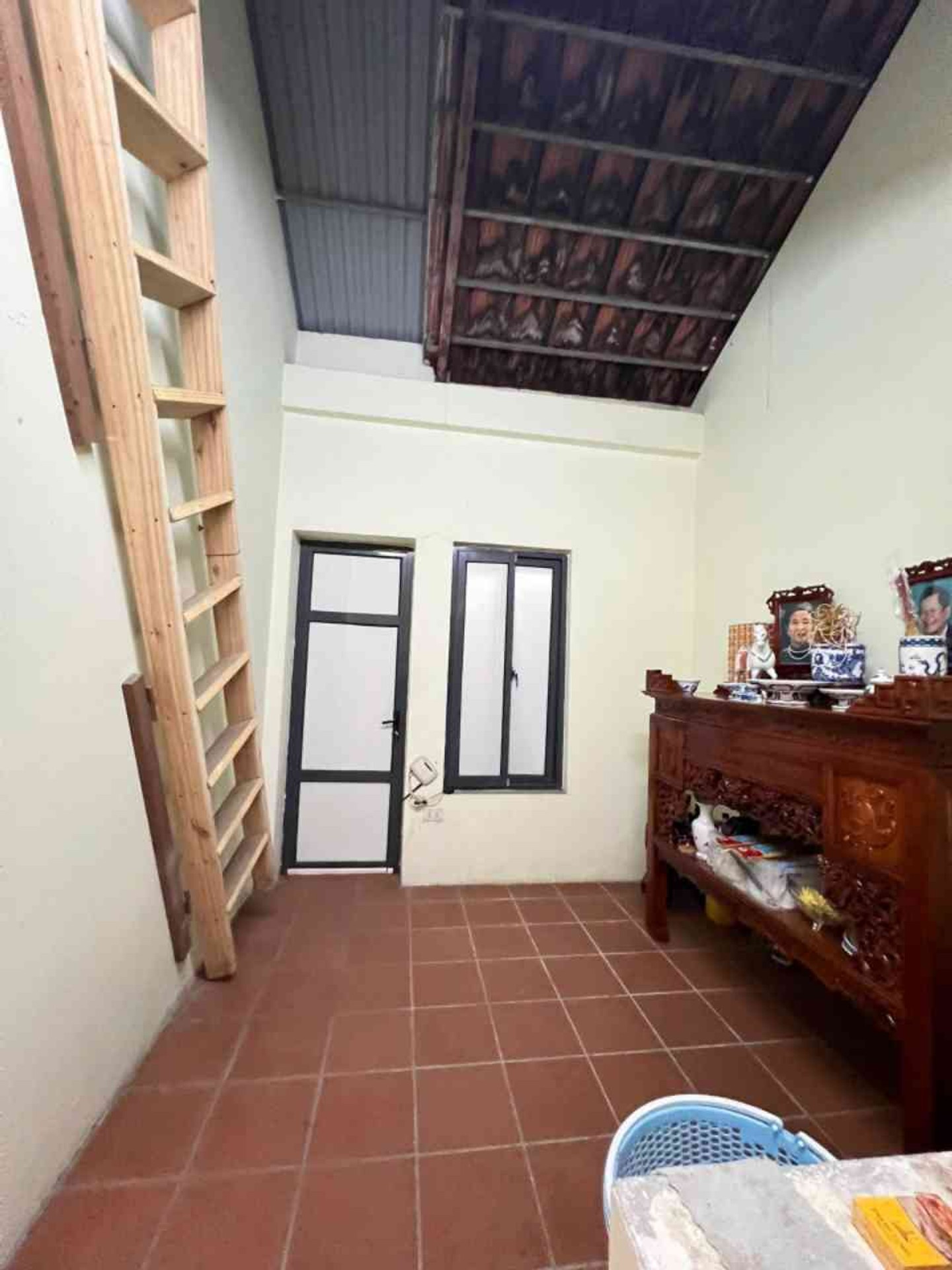 Bán nhà Lĩnh Nam - diện tích 30m2 5 tầng - gần ô tô - giá 7,45 tỷ