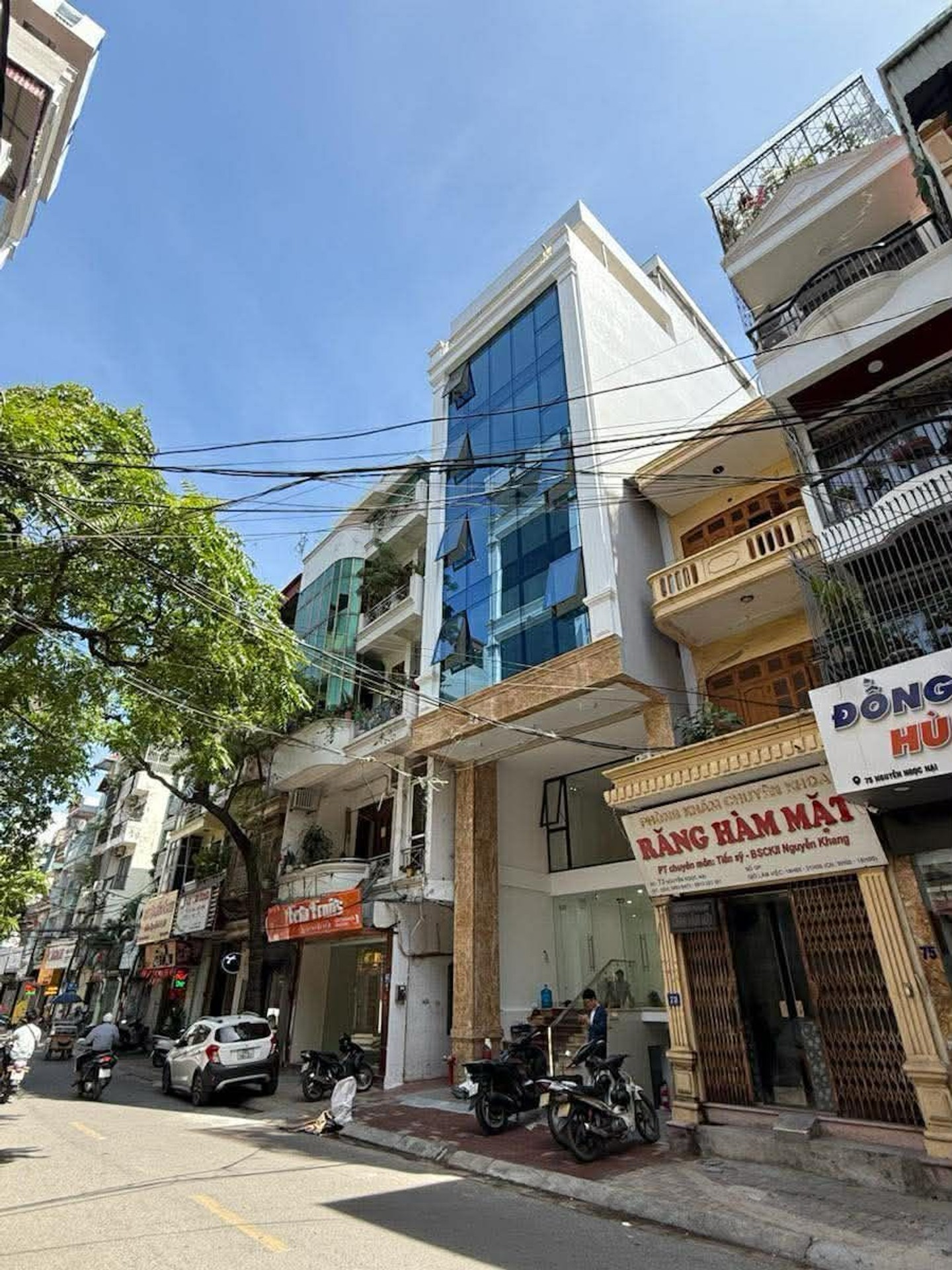 Bán nhà Nguyễn Ngọc Nại - diện tích 102m2 9 tầng - Mặt phố kinh doanh đắc địa - giá 68,9 tỷ