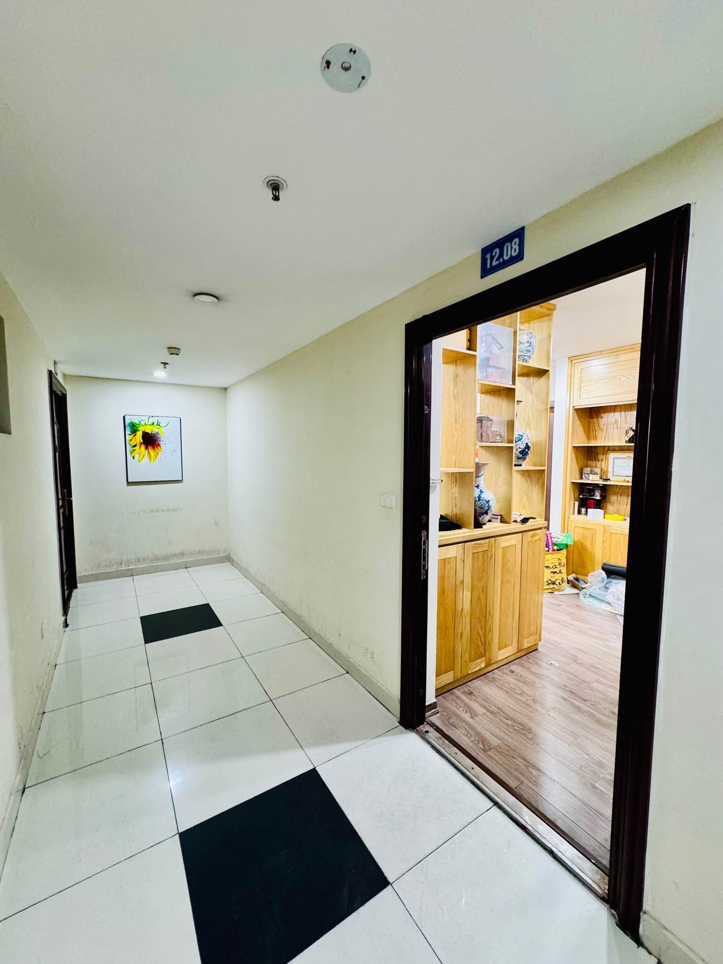 Bán nhà Tam Trinh - diện tích 90m2 12 tầng - Căn góc sáng thoáng - giá 9,2 tỷ