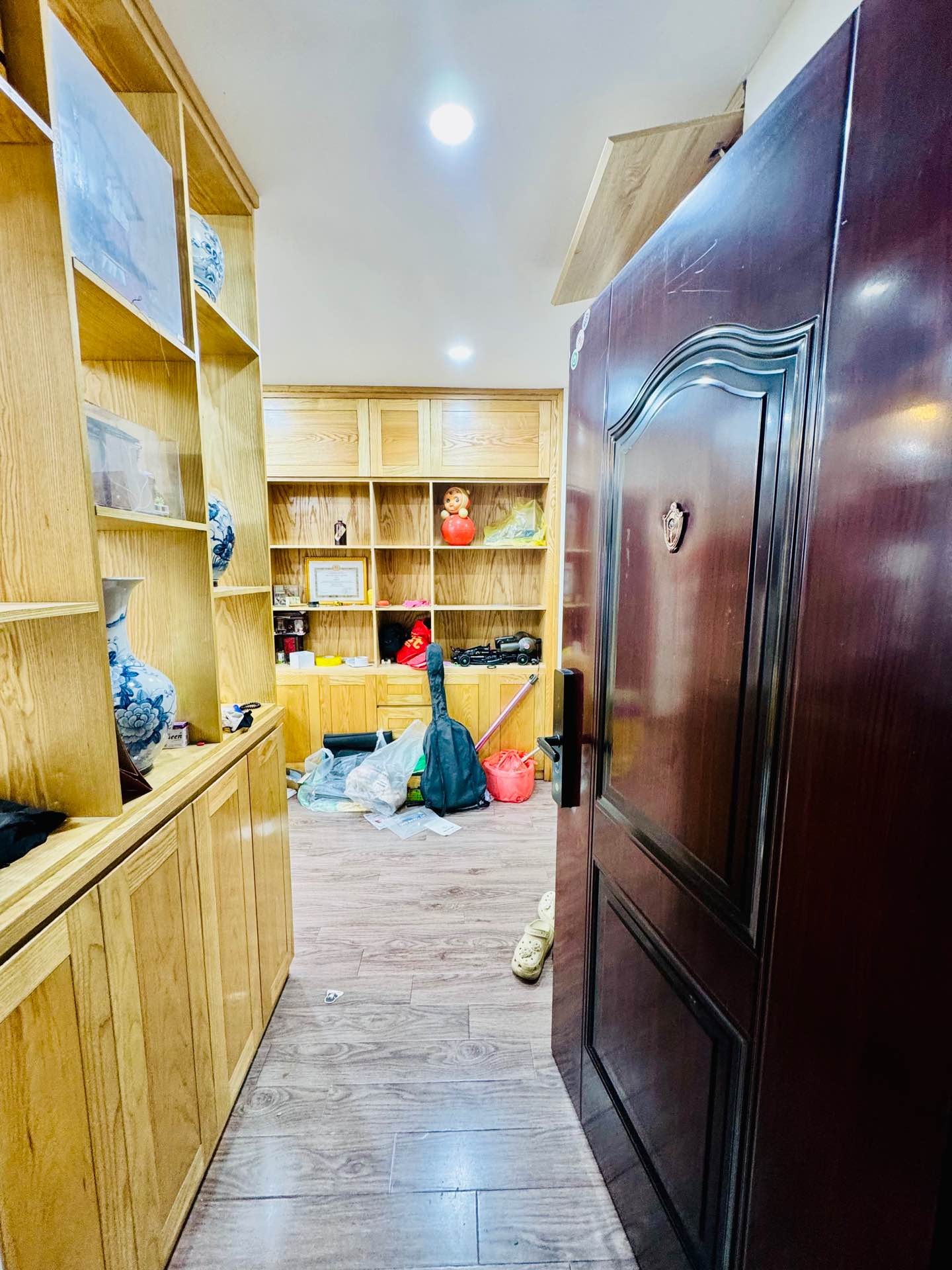 Bán nhà Tam Trinh - diện tích 90m2 12 tầng - Căn góc sáng thoáng - giá 9,2 tỷ