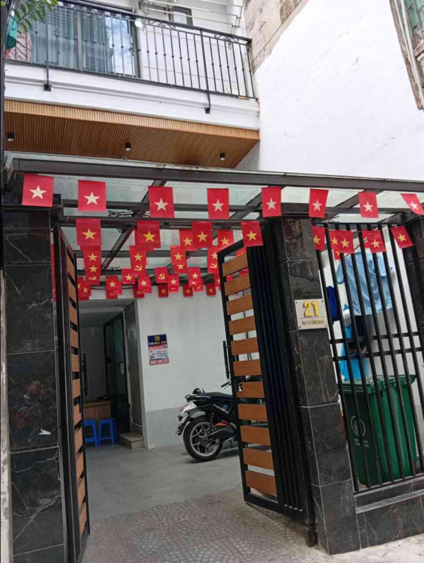Bán nhà Lĩnh Nam - diện tích 46m2 5 tầng - Căn hộ 2 ngủ cực hợp lý - giá 2,65 tỷ