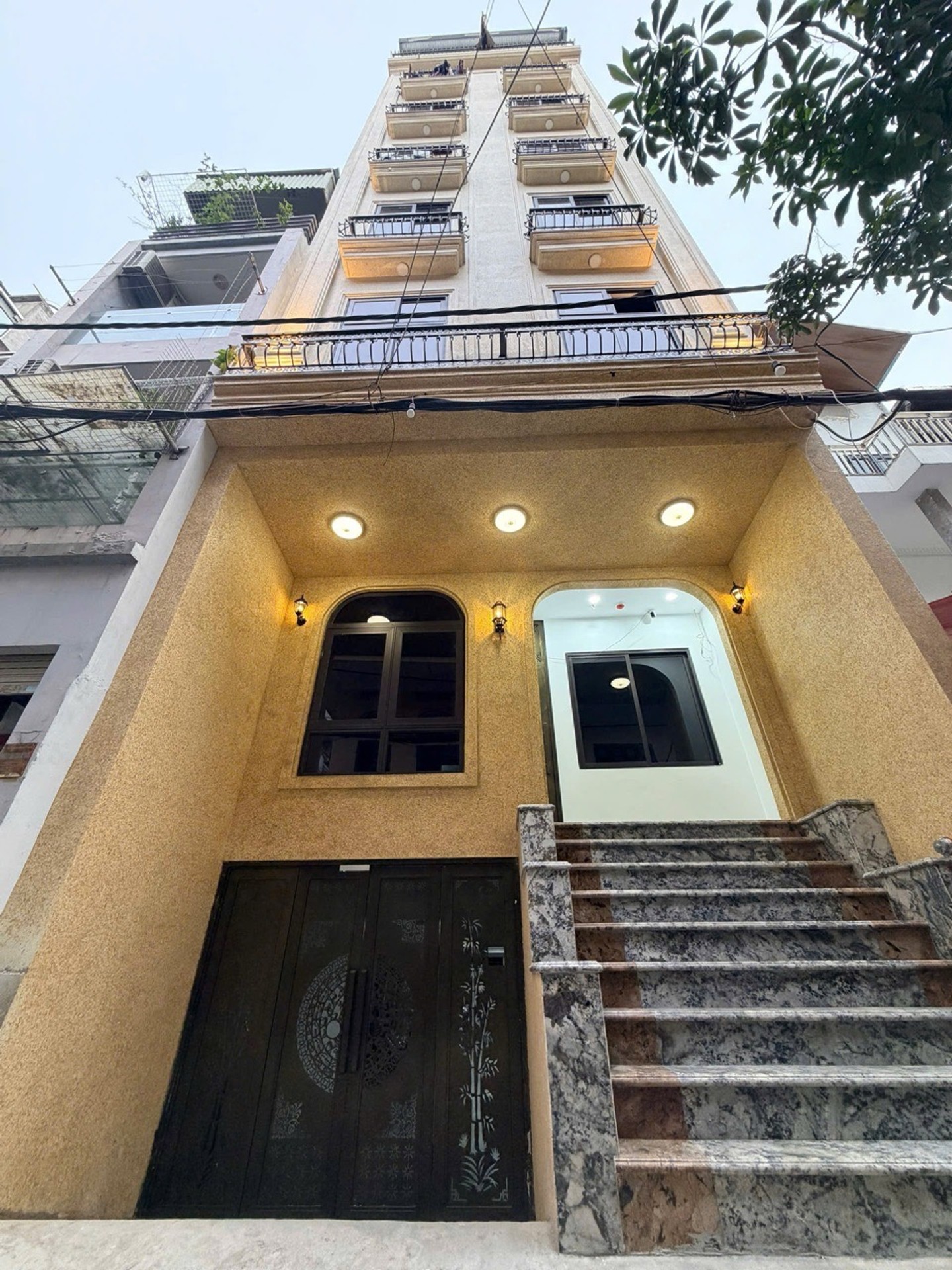Bán nhà Lương Thế Vinh - diện tích 91m2 8 tầng - Chung cư mini mới hoàn thiện - giá 38,5 tỷ